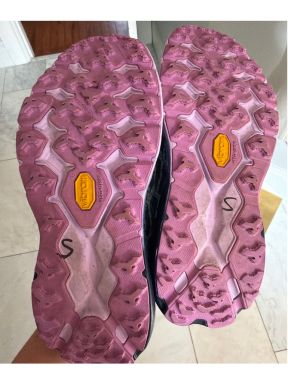 Hoka SpeedGoat 5 women’s 6B Trail Running Sneakers mint & purple active comfort - Picture 10 of 10